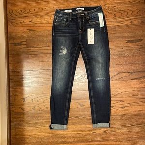 Vigoss Tomboy distressed jeans